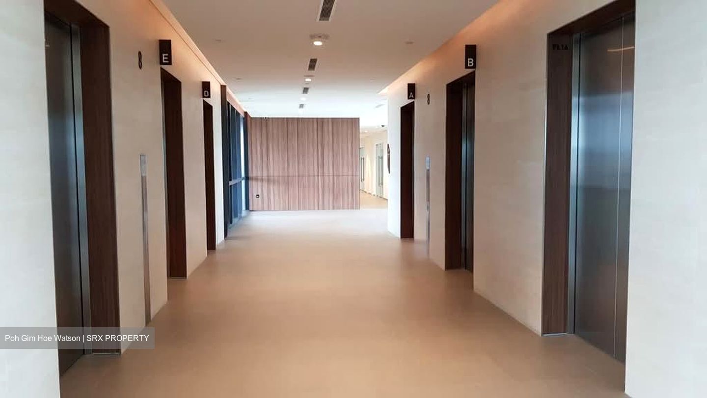 Woods Square (D25), Office #582243381